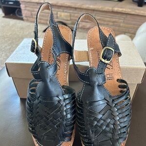 Black Leather Huaraches